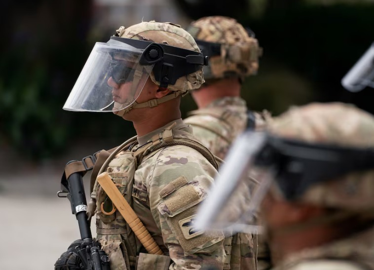 കുടിയേറ്റ റെയ്ഡുകള്‍ക്കെതിരെ പ്രക്ഷോഭം ശക്തം; ട്രംപിന് രൂക്ഷ വിമര്‍ശം