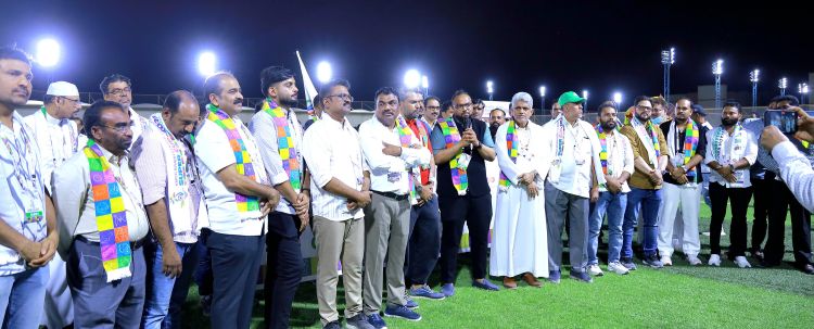 കെഎംസിസി ഫുട്‌ബോളിന് വര്‍ണ്ണാഭമായ തുടക്കം, അസീസിയ സോക്കറിന് ജയം