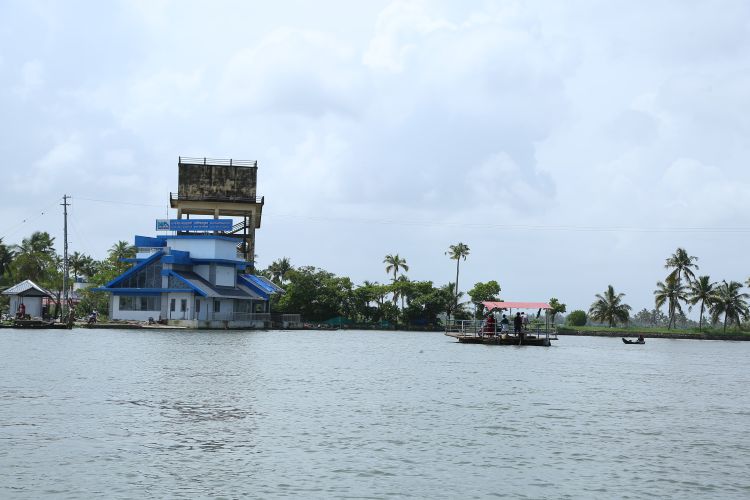 'കടന്നാല്‍ ഇനി കുടുങ്ങില്ല..' കടമക്കുടി ദ്വീപുകളിലേക്ക് വാട്ടര്‍ മെട്രോ വരുന്നു... സര്‍വീസ് ഈ വര്‍ഷം അവസാനത്തോടെ