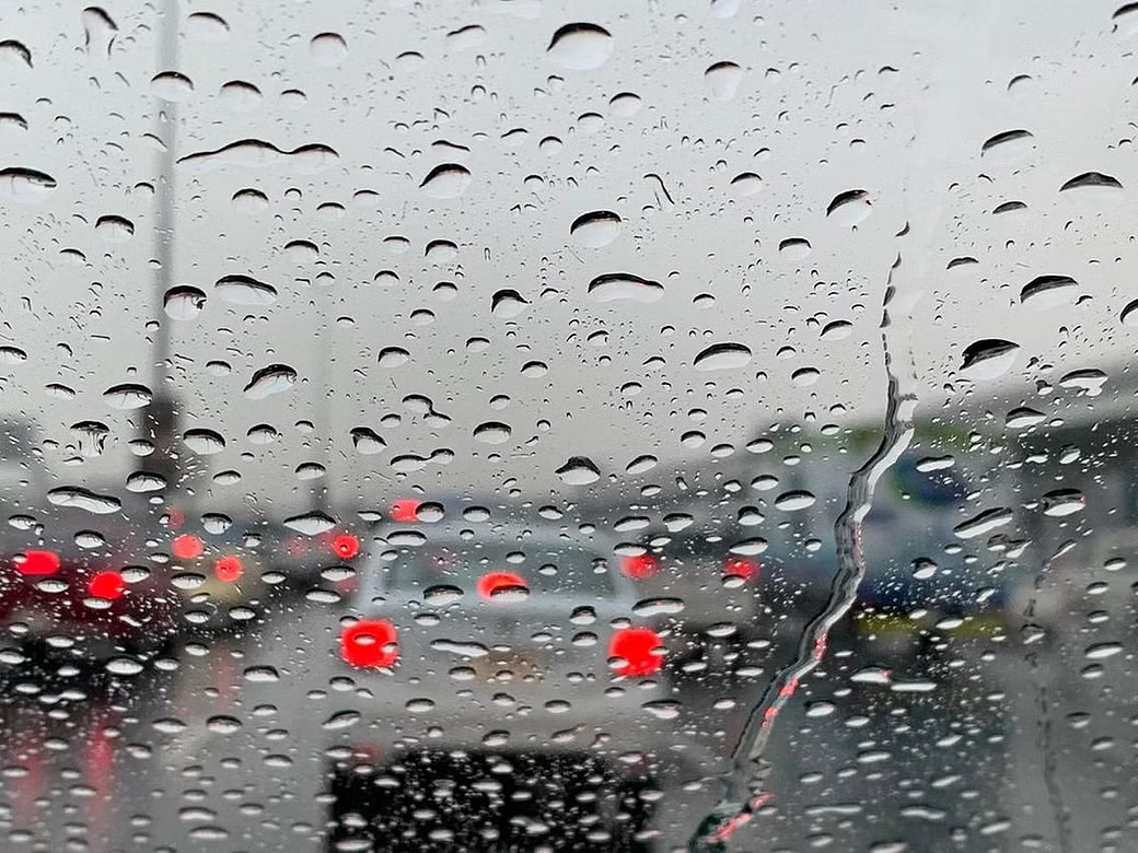 സൗദി അറേബ്യയില്‍ കനത്ത മഴക്ക് സാധ്യത; വിവിധ മേഖലകളില്‍ കാലാവസ്ഥാ മുന്നറിയിപ്പ്