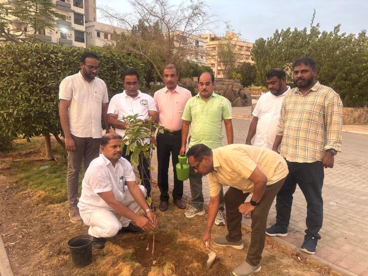  ഒ.ഐ.സി.സി മലപ്പുറം ജില്ലാ കമ്മിറ്റി സദ്ഭാവനാ ദിനം ആചരിച്ചു