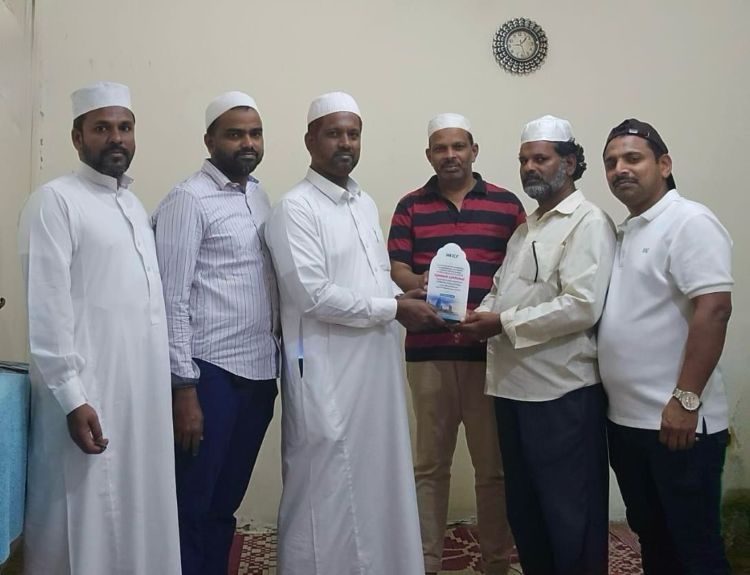 സുലൈമാന്‍ മുസ്ല്യാര്‍ ചെരക്കാപറമ്പിനു ഐ സി എഫ് മുഷ്രിഫ യൂണിറ്റ്  യാത്രയയപ്പ് നല്‍കി