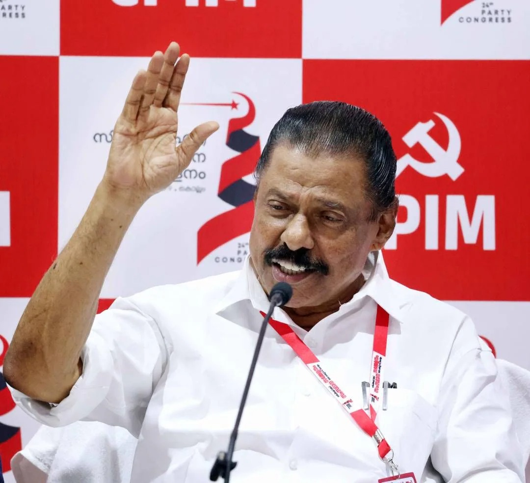 അയ്യപ്പസംഗമത്തിന് ആളില്ലെന്ന വാര്‍ത്തയില്‍ രോഷം പൂണ്ട് എം.വി ഗോവിന്ദന്‍