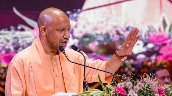 യു.പി ഭരിക്കുന്നത് ആരാണെന്ന് മൗലാന മറന്നുപോയി, ഭീഷണിയുമായി യോഗി
