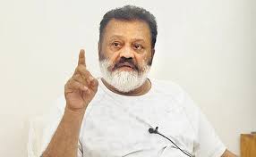 ദുര്‍ഖറിന്റെയും പൃഥിരാജിന്റെയും വീടുകളിലെ റെയ്ഡ് ശബരിമല സ്വര്‍ണപ്പാളി വിവാദം മുക്കാനെന്ന് സുരേഷ് ഗോപി