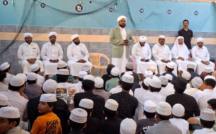 ഇമാം റാസി മദ്രസയില്‍ 'മീറ്റ് ദി സ്‌കോളര്‍' പരിപാടി: മാനവിക മൂല്യങ്ങള്‍ക്ക് ധാര്‍മിക വിദ്യാഭ്യാസം അനിവാര്യം -ശാഫി സഖാഫി മുണ്ടമ്പ്ര