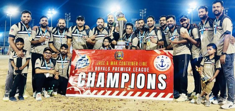 ജിദ്ദ റോയല്‍സ് പ്രീമിയര്‍ ലീഗ് ഏഴാം സീസണ്‍ ചാമ്പ്യന്മാരായി ടീം അമിഗോസ്