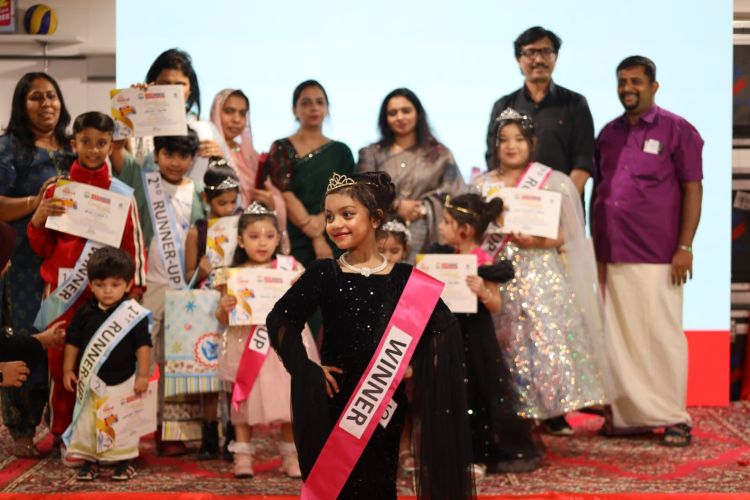 'കിഡ്‌സ് ഫാഷന്‍ നൈറ്റ് 2025' ശ്രദ്ധേയമായി