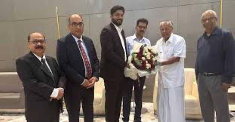 മുഖ്യമന്ത്രി പിണറായി വിജയന്‍  ദോഹയില്‍