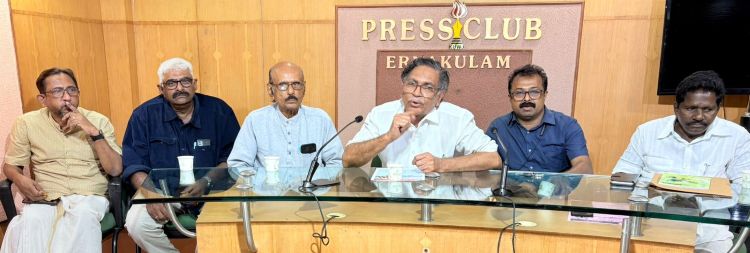  മുതിര്‍ന്ന മാധ്യമ പ്രവര്‍ത്തകരുടെ മലയാള ഭാഷാദിനാചരണം