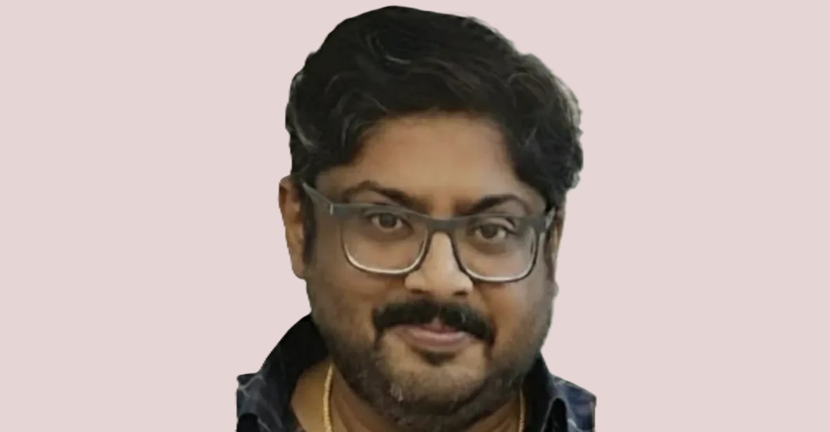 ക്രിക്കറ്റ് കളിക്കുന്നതിനിടെ മലയാളി യുവാവ് കുഴഞ്ഞുവീണ് മരിച്ചു