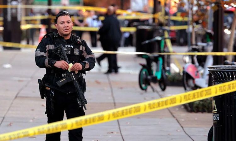 വൈറ്റ് ഹൗസ് സുരക്ഷാ ഉദ്യോഗസ്ഥര്‍ക്കു നേരെ വെടിവെപ്പ്: അഫ്ഗാന്‍കാരുടെ കുടിയേറ്റ നടപടികള്‍ നിര്‍ത്തിവെച്ചു; അക്രമിയെ 'മൃഗം' എന്ന് വിളിച്ച് ട്രംപ്