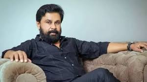മഞ്ജുവാര്യര്‍ക്കും ഉയര്‍ന്ന പോലീസ് ഉദ്യോഗസ്ഥക്കുമെതിരെ ഒളിയമ്പുമായി ദിലീപ്, കുറ്റ വിമുക്തനാക്കിയ ശേഷമുള്ള ആദ്യ പ്രതികരണം