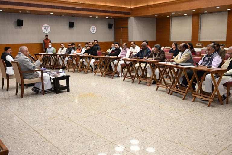 നിയമസഭാ തിരഞ്ഞെടുപ്പ്: തന്ത്രങ്ങള്‍ മെനഞ്ഞ് ബിജെപി; ബി.എല്‍. സന്തോഷിന്റെ നേതൃത്വത്തില്‍ ഉന്നതതല യോഗങ്ങള്‍