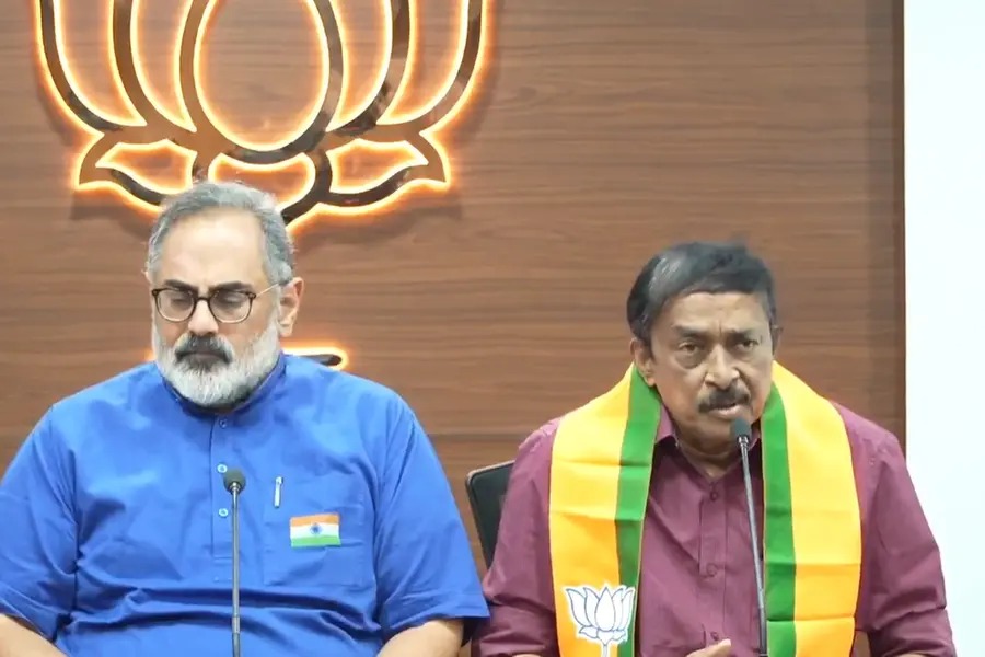 സി.പി.എമ്മിന് വേണ്ടി അങ്കംവെട്ട് നിര്‍ത്തി, ഇനി ബി.ജെ.പിക്ക് വേണ്ടി.. റെജി ലൂക്കോസ് കൂറുമാറി