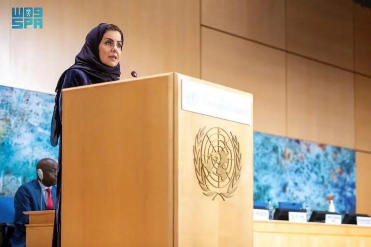 സൗദിയില്‍ പ്രവാസി സാന്നിധ്യം വര്‍ധിക്കുന്നു, ഒന്നരക്കോടി പ്രവാസികള്‍, കുതിച്ചുയരുന്ന സ്ത്രീ പങ്കാളിത്തം