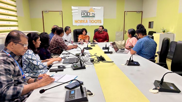  ഇസ്രായേല്‍- ഇറാന്‍ സംഘര്‍ഷം: നോര്‍ക്ക ഹെല്‍പ് ഡെസ്‌ക്കുകള്‍ സജ്ജം