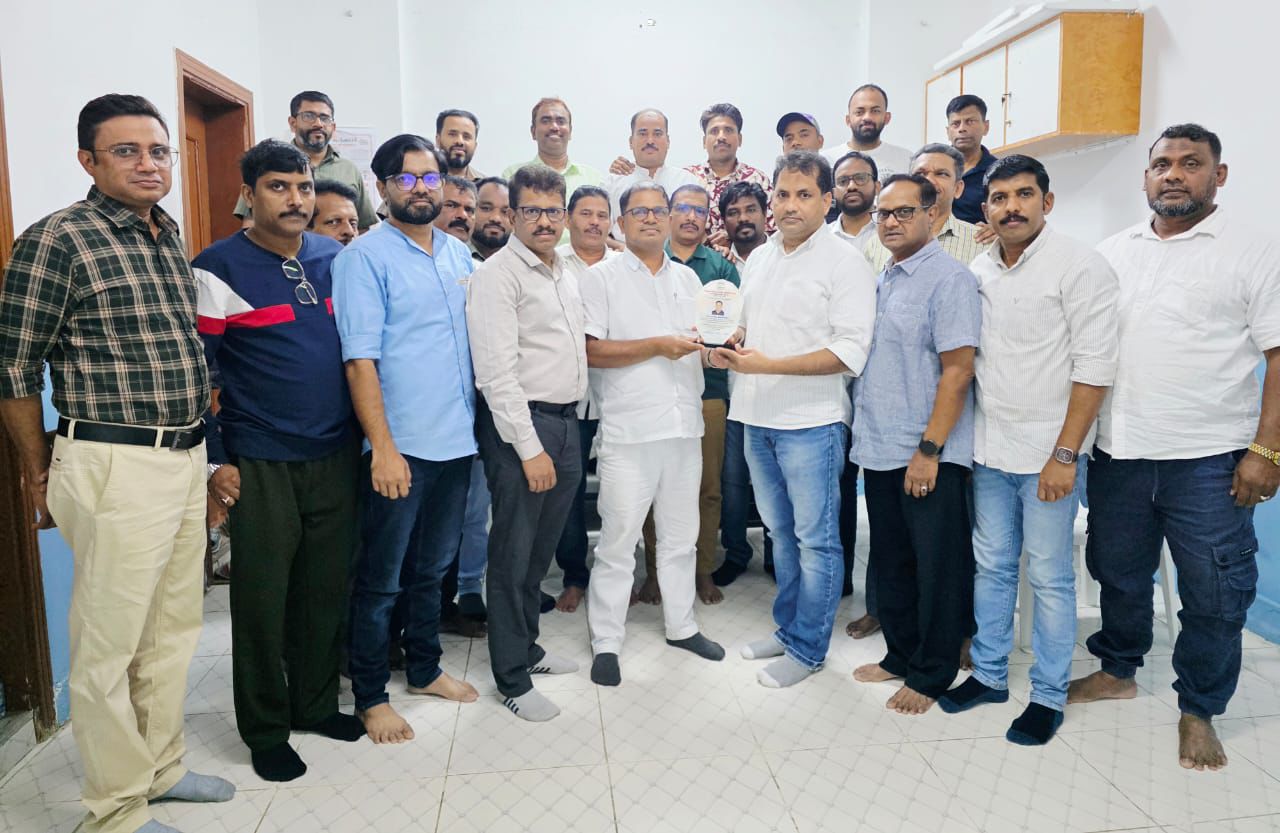  30 വര്‍ഷത്തെ പ്രവാസ ജീവിതത്തിന് വിരാമം; ജലീല്‍ മാടമ്പ്രക്ക് ഒ.ഐ.സി.സി യാത്രയപ്പ്