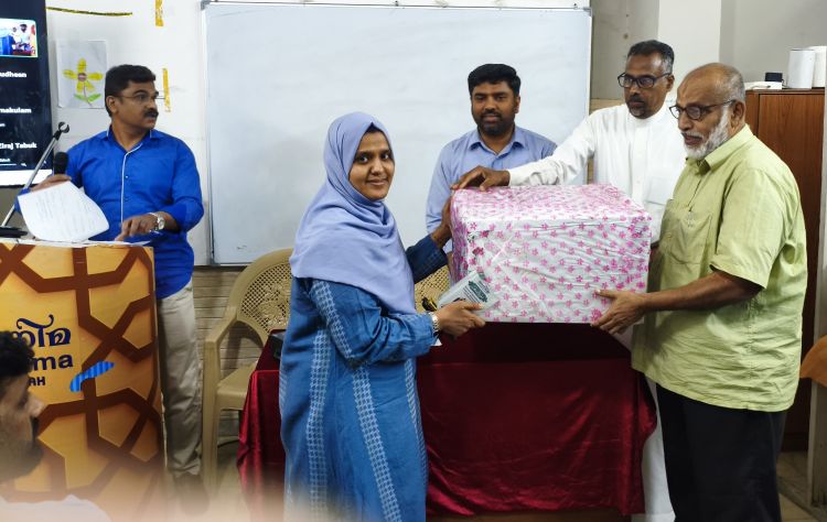 തനിമ ഖുര്‍ആന്‍ പ്രശ്‌നോത്തരി വിജയികള്‍ക്ക് സമ്മാനങ്ങള്‍ വിതരണം ചെയ്തു