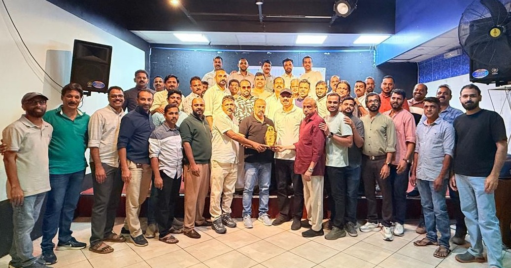  ജാഫര്‍ സാദിഖിന് കരുവാരക്കുണ്ട് പാലിയേറ്റീവ് ജിദ്ദ ചാപ്റ്റര്‍ യാത്രയയപ്പ് നല്‍കി