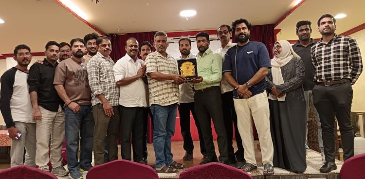 കെ.പി. അഹമ്മദിന് കോബാര്‍ സൗഹൃദ വേദി യാത്രയയപ്പ് നല്‍കി