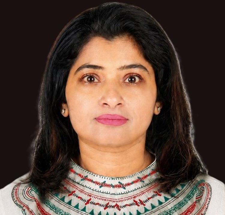 മസ്‌കത്തില്‍ ഫാഷന്‍ ഡിസൈനറായ മലയാളി വനിത നാട്ടില്‍ നിര്യാതയായി