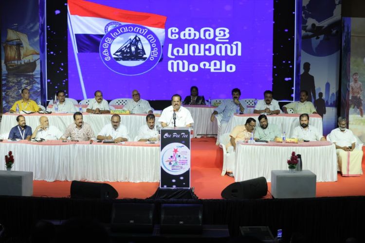 വിമാനക്കമ്പനികളുടെ കൊള്ളയടിയില്‍നിന്നു പ്രവാസികളെ രക്ഷിക്കാന്‍ കേന്ദ്ര സര്‍ക്കാര്‍ ഒന്നും ചെയ്യുന്നില്ല -ഇ.പി ജയരാജന്‍