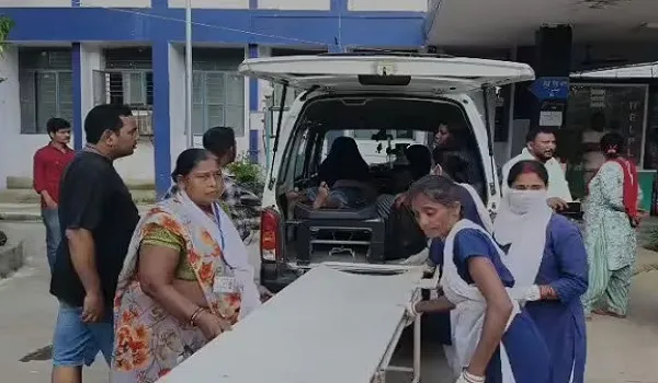 ബിഹാര്‍  ലഖിസരായി അശോക്ധാം ക്ഷേത്രത്തിലെ തിക്കിലും തിരക്കിലും പെട്ട് 7 പേര്‍ മരിച്ചു; നിരവധി പേര്‍ക്ക് പരിക്ക്