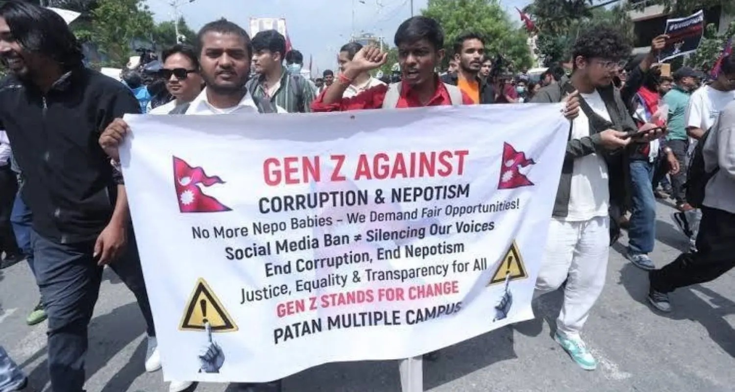 തെരുവില്‍ ജെന്‍ സി, അവസരം നേതാക്കളുടെ മക്കള്‍ക്ക്