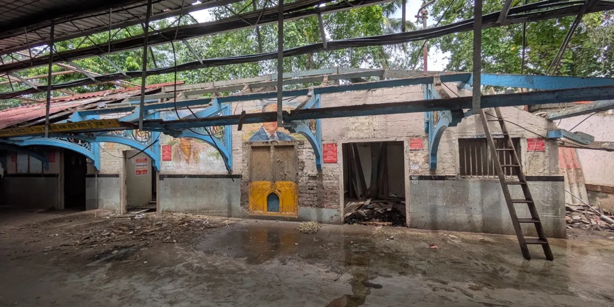 ഇന്ത്യയിലാദ്യമായി തീവണ്ടി ഓടിയ പാത തുരമ്പെടുത്ത് നശിക്കുന്നു