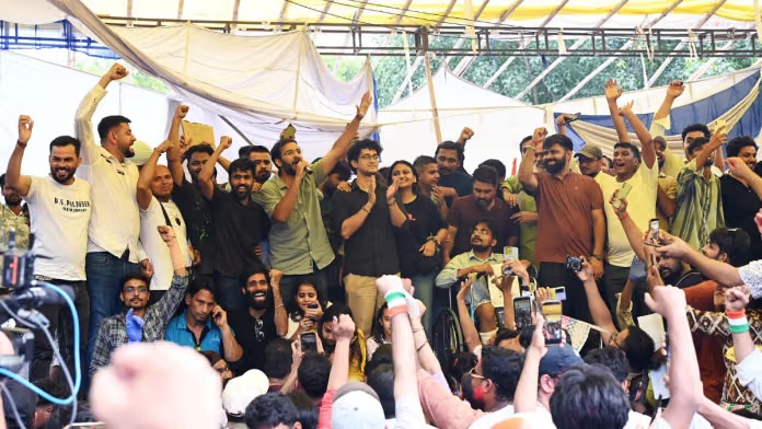 നീറ്റ് സമരം: വിദ്യാര്‍ഥികള്‍ക്കെതിരായ കേസുകള്‍ കോടതി ഇടപെട്ട് റദ്ദാക്കി 