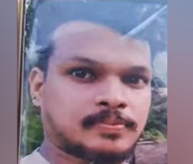  എടയാറില്‍ സിനിമ ചിത്രീകരണത്തിനിടെ വൈദ്യുതാഘാതമേറ്റ് യുവ ടെക്‌നീഷ്യന്‍ മരിച്ചു