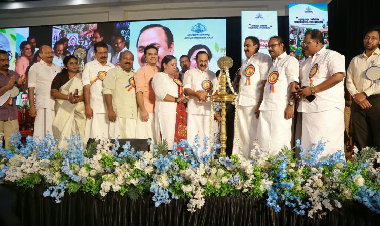 ലോകത്തിലെ ആദ്യ 'ട്രൈബല്‍ യൂണിവേഴ്‌സിറ്റി' വയനാട്ടില്‍ യാഥാര്‍ത്ഥ്യമാക്കും -മുഖ്യമന്ത്രി വി.ഡി. സതീശന്‍