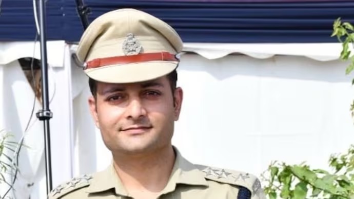 മാധ്യമപ്രവര്‍ത്തകക്കെതിരായ ലൈംഗികാക്രമണ പരാതി നേരിട്ട ഉദ്യോഗസ്ഥന് പ്രമോഷന്‍