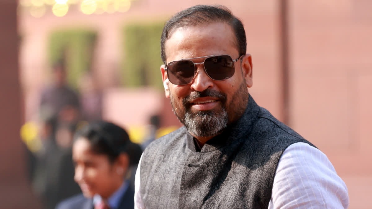 മമതയെ കൈവിട്ടതിന് സമ്മാനമോ?, യൂസുഫ് പഠാന്റെ ഭൂമി തര്‍ക്കത്തിന് പരിഹാരം